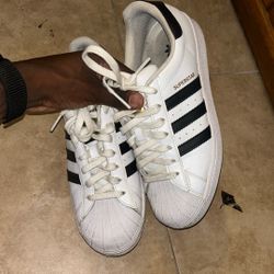 ADIDAS SUPERSTAR