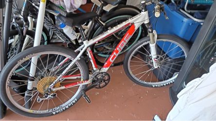 Cube hybrid bike
