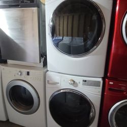 Whirlpool Front Load Washer And Stackable Gas Dryer Set 