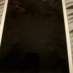 Apple iPad Pro 12.9-inch (2nd generation) A1670 256 GB, Wi-Fi, 12.9 in - Gold for sale