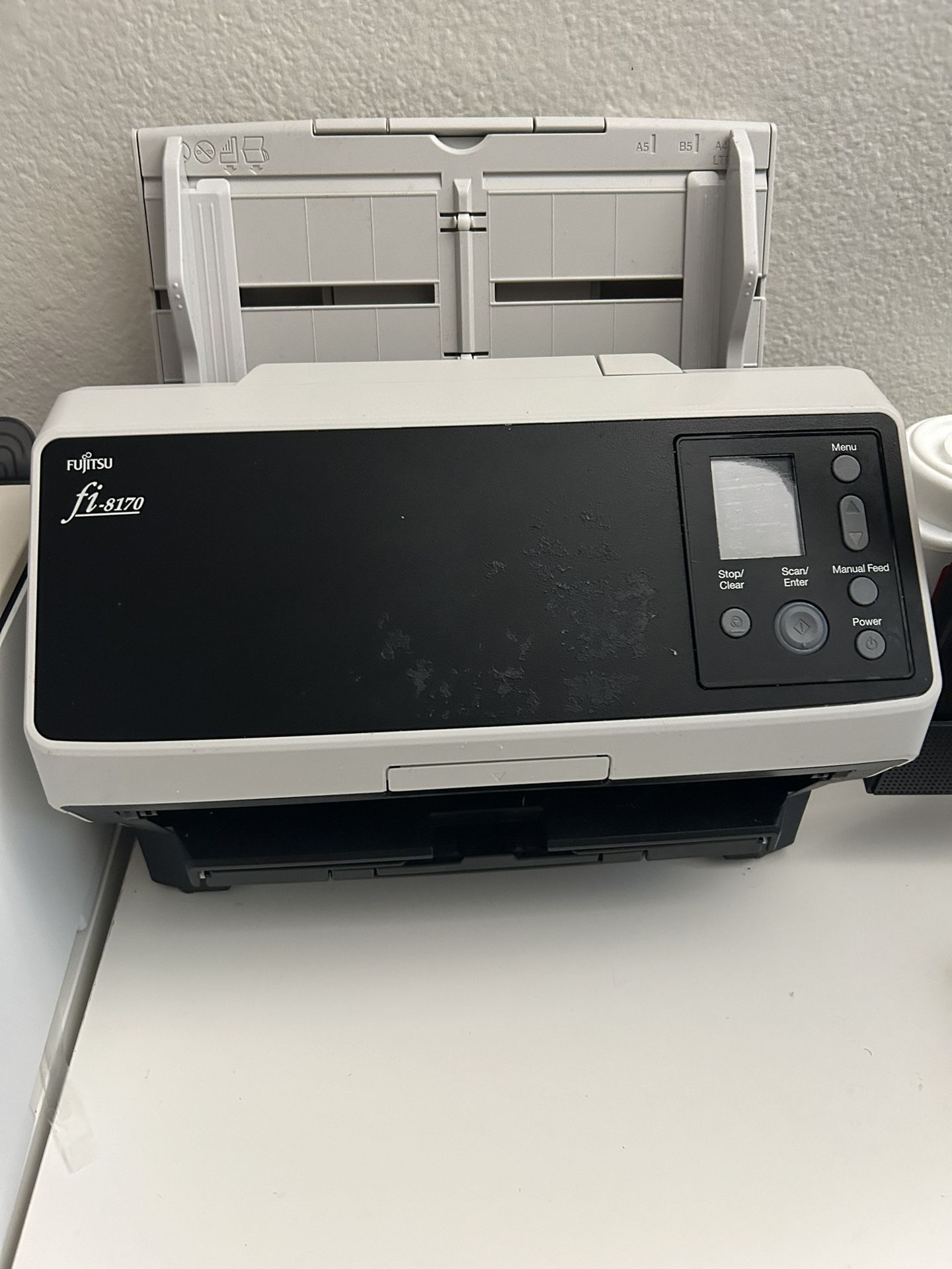 Like New Fujitsu fi-8170 Scanner With Riser and card catcher