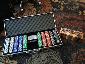 Very Nice Poker Chip Set 