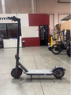 Electric scooter