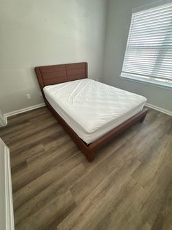 Queen bed