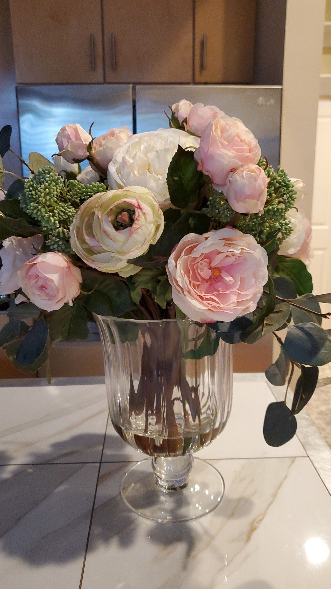 Beautiful silk rose arrangement in vase