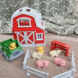 GreenToys 13-piece Farm Set 
