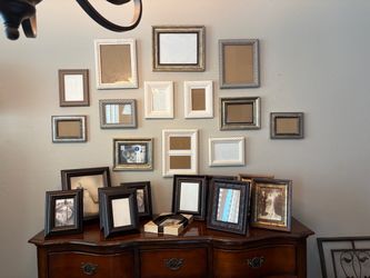 Mixed Lot of Decorative Picture Frames