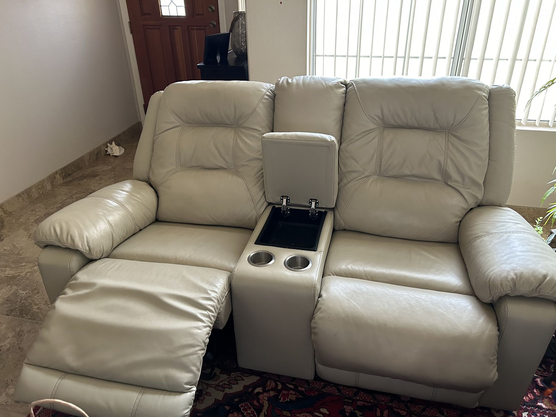 White Leather, Electric Recliner, Loveseat