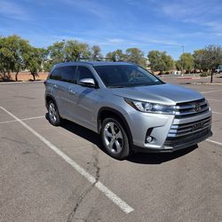 2017 Toyota Highlander