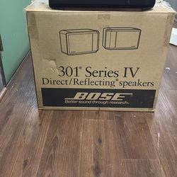Vintage Bose 301 Series IV Direct/Reflecting speakers