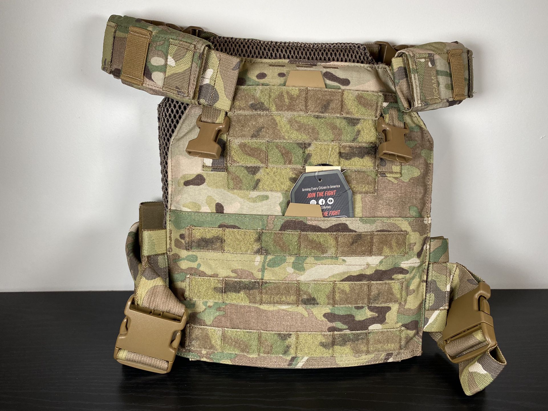 Brand New AR500 Plate Carrier Veritas with Build Up Coated Plates