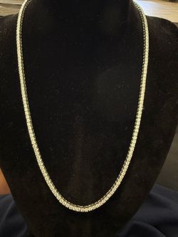925 Silver with lab diamond tennis chain 10 pointers