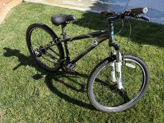 Women's Diamondback Mountain Bike Devine 