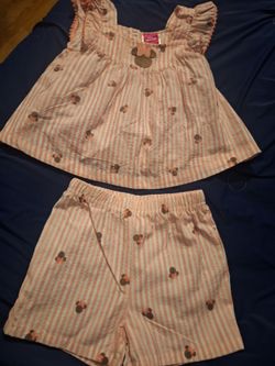Disney shorts outfit