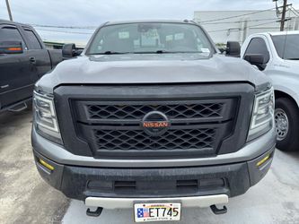 2021 Nissan TITAN XD