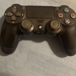 PS4 Controller 