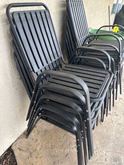 Black patio chairs -11 of them