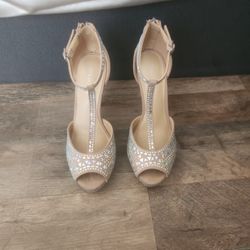 Thalia Sodi High Heels