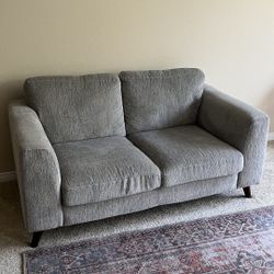 Jerome’s Loveseat 