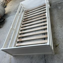 Twin Bed With Twin Mattress 