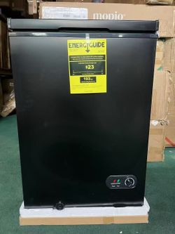 Northair 3.5 Cu Ft Chest Freezer - 2 Removable Baskets - Quiet Compact Freezer - 7 Temperature Settings - Black