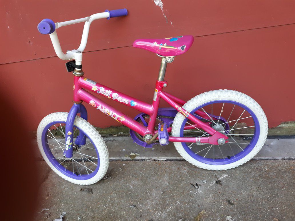 Kids/girls 16" bike/bycicle