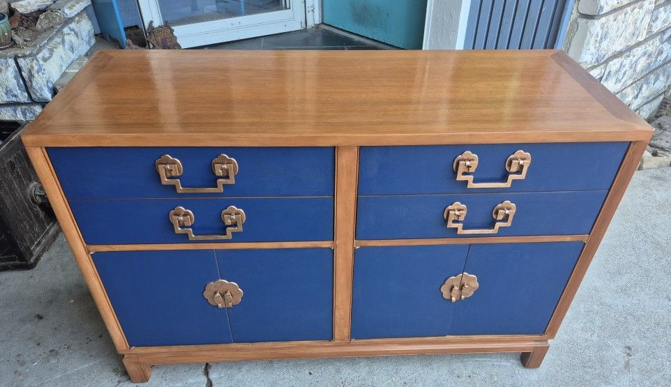 1950s MCM Landstrom sideboard / Buffet  furniture. From Panorama City 