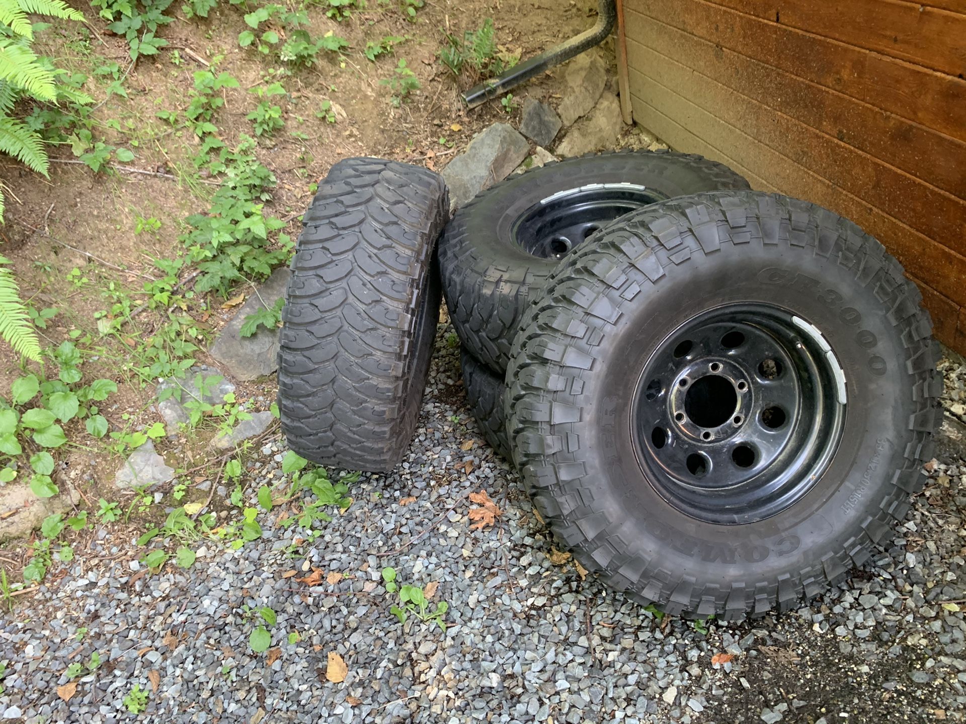 33-x-12-5-r15-305-75-r15-offroad-tires-and-rims-barely-used-for