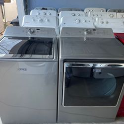 Maytag washer and dryer súper capacity