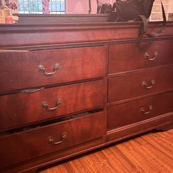 dressing table with mirror