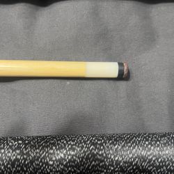 Crest Billiards Pool Stuck (new) With Case