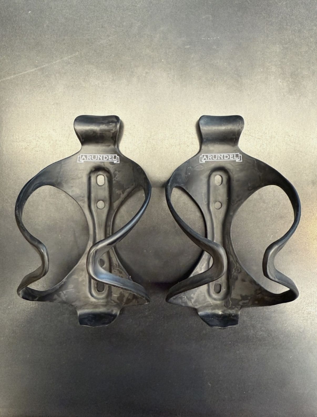 Arundel Mandible Carbon Cycling Bottle Cages Matte