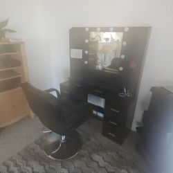 Estacion De Peluqueria O Estilista