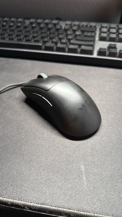 Razer Deathadder V3 wired mouse