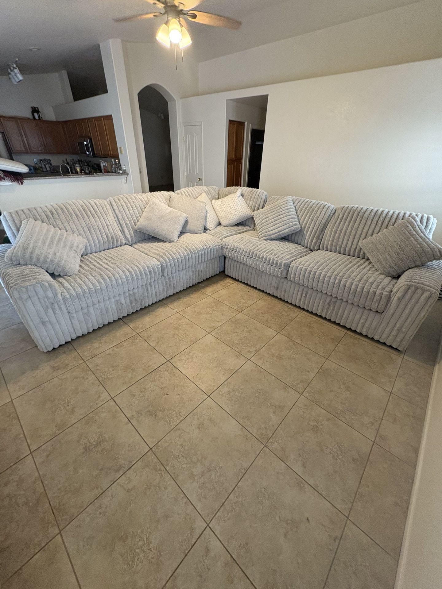 Yeti Furderoy Sectional Couch