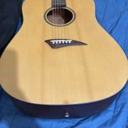Guitar Playmate 