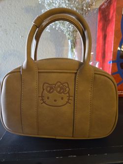 Hello Kitty Mini Bowler Handbag