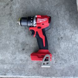 Milwaukee M18 Brushless 1/2” Drill Driver (tool only)