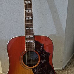 Epiphone Hummingbird Guitar And Case