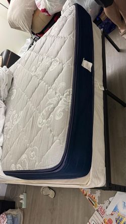 Queen Mattress set
