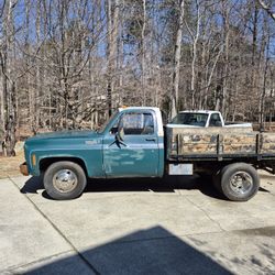 1977 Chevy 10' Flatbed
