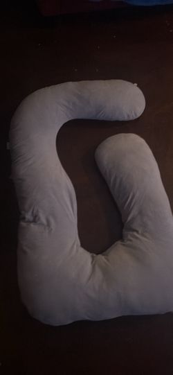C-Shaped Pregnancy Body Pillow