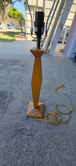 Mid Century Modern Wood Table Lamp
