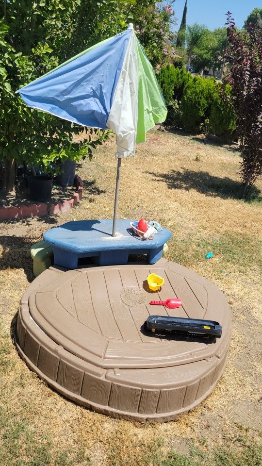 Sandbox And Table