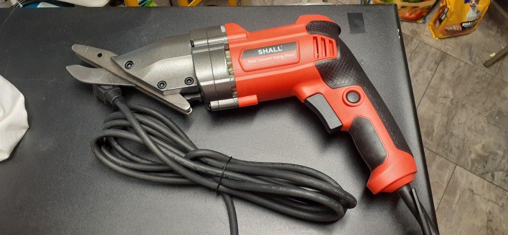 HAND TOOLS AND 24" LONG  TOOL BOX PRICES BELOW 