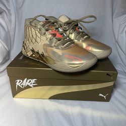 La Melo Ball Basketball 🏀 Shoes