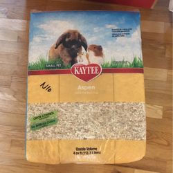 Kaytee Aspen Small Animal Bedding, 113 Liters (4 cubic ft.)