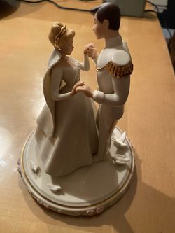 Lenox Cinderella wedding cake topper