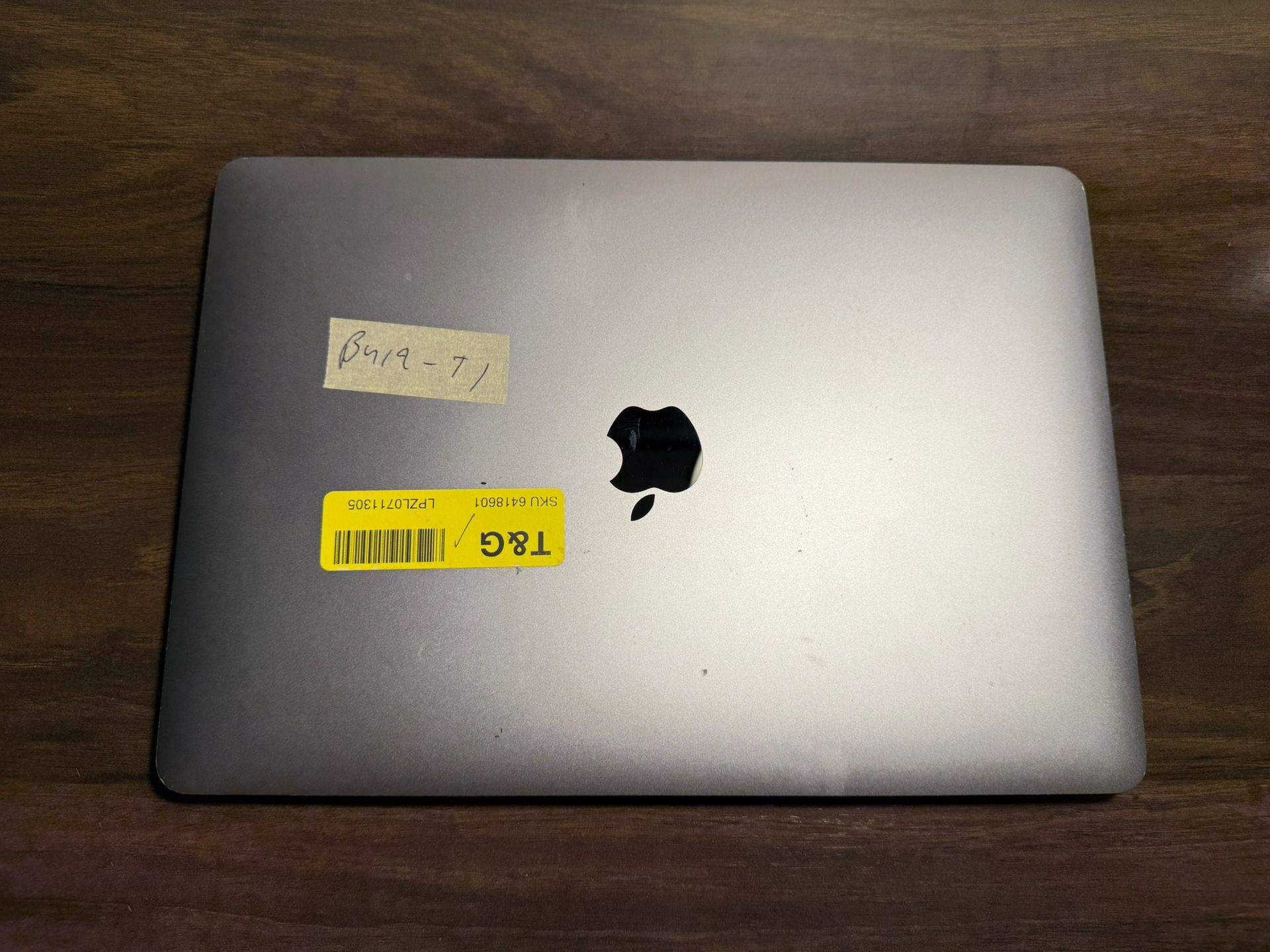MacBook Pro M1 8GB Ram 256GB SSD Space Gray