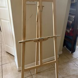 Large Wood easel For Drawing Or Painting 
